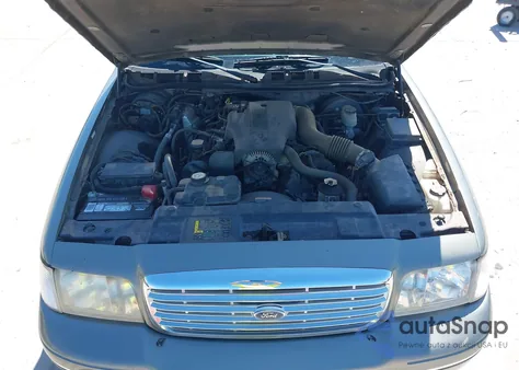 2004 Ford Crown Victoria Lx from USA, damaged, VIN 2FAFP74W14X137071